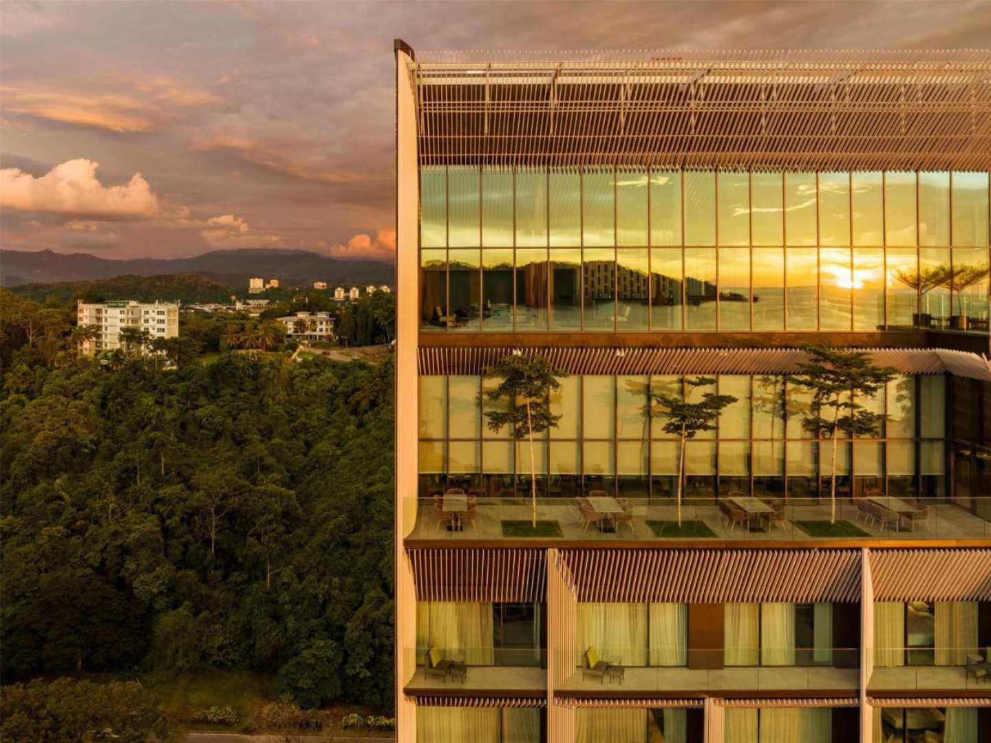 Hyatt Centric Kota Kinabalu Review: I Was There, So I Went Everywhere
